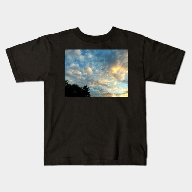 Evening Sky Kids T-Shirt by Kyarwon